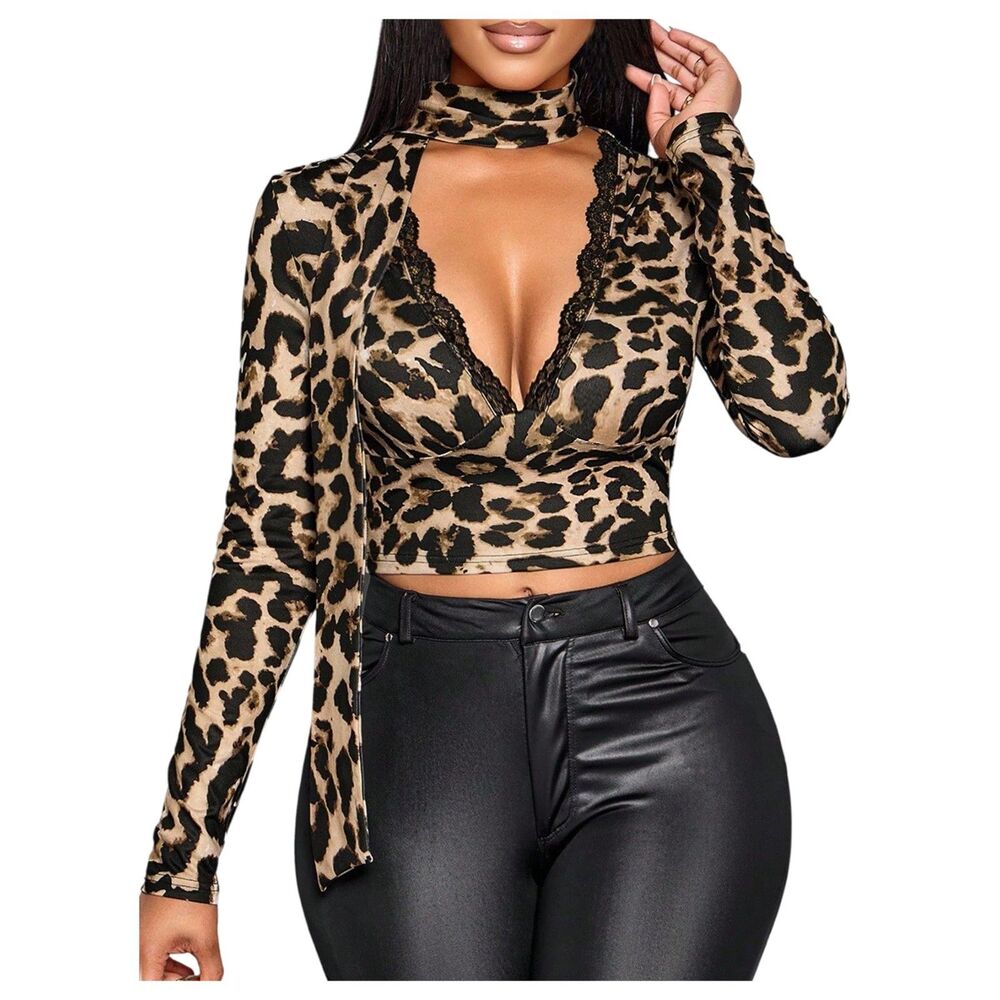 Leopard Print V-Neck Crop Tee With Scarf, Large, 6F-205T002
